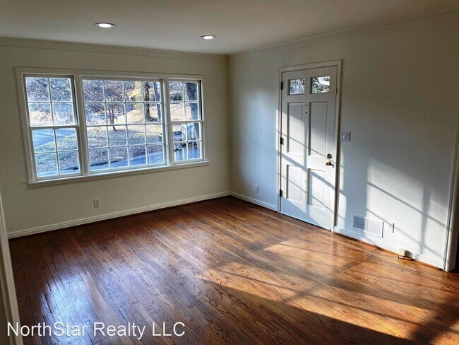 Building Photo - 3 br, 2 bath House - 109 Rockaway Rd
