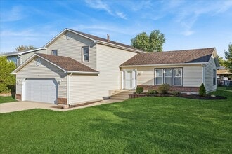 Building Photo - 142 Warwick Dr