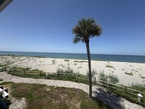 Building Photo - 500 Park Blvd S