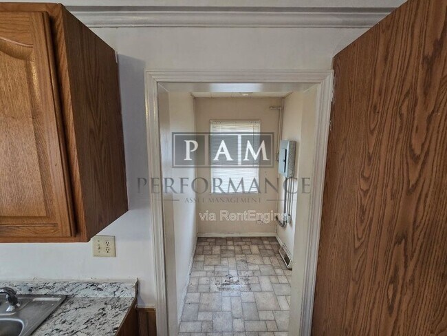 Foto del edificio - 1208 59th St