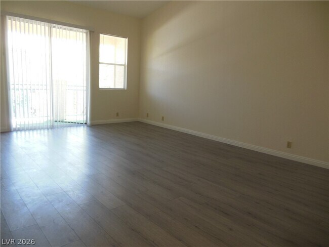 Foto del edificio - 5155 W Tropicana Ave