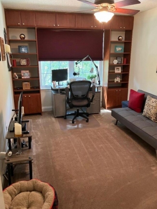 Foto del edificio - 1713 Breckenridge Dr