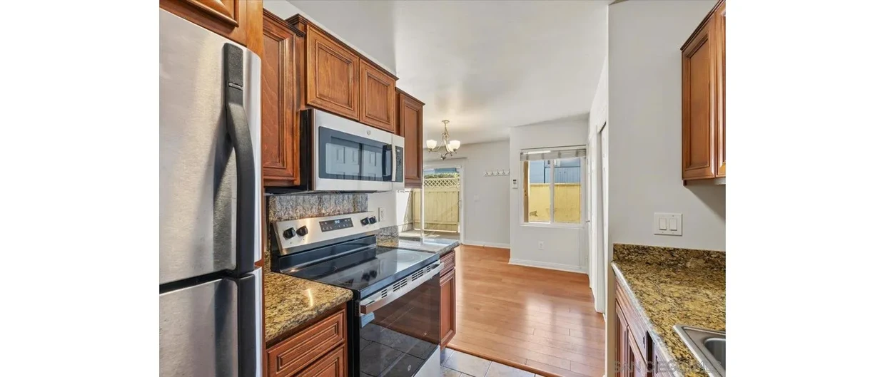 Kitchen - 4093 1st Avenue