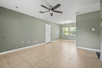 Building Photo - 108 Bonita Ave