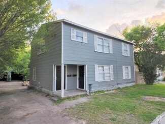 Building Photo - 1108 2nd St N