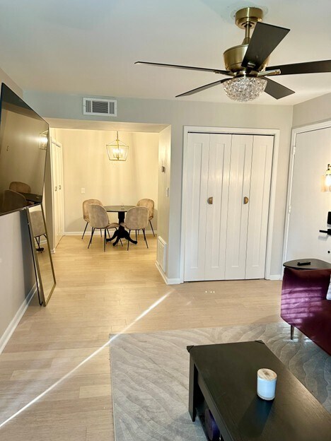 Foto del edificio - 3207 Heathstead Pl