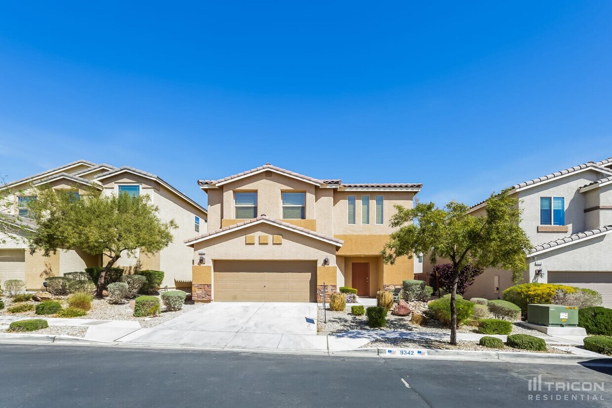 Foto principal - 9342 Wittig Ave