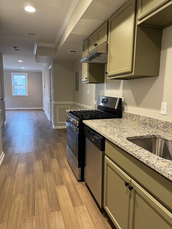 Foto del edificio - 6608 14th St NW