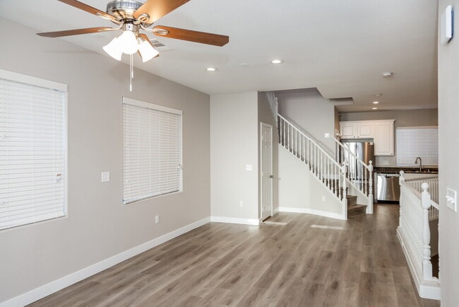 Building Photo - 9552 Scorpion Track Ct