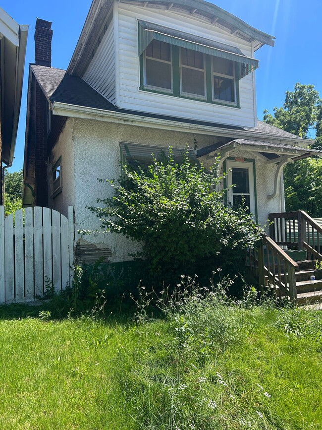 Building Photo - 5468 Gilmore Ave