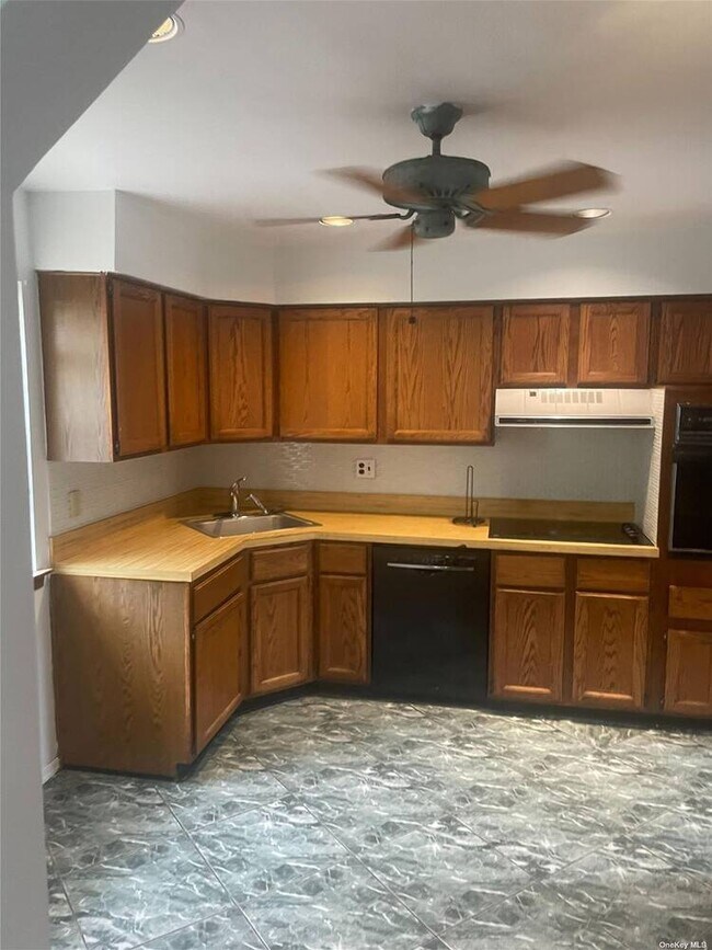 Foto del edificio - 116 N 16th St