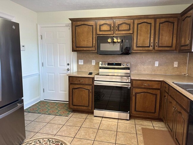 Foto del edificio - 146 Bluebird Ln