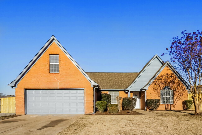 Building Photo - 7772 Bramble Ln
