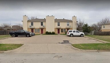 Building Photo - 408 Cambridge Dr