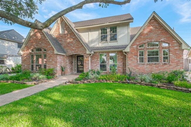Building Photo - 20703 Park Bend Dr