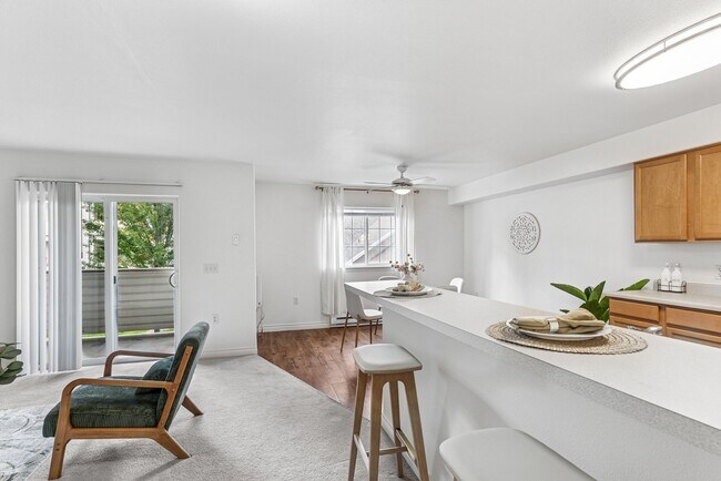 Foto del edificio - Lion's Gate