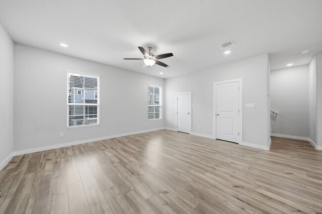 Building Photo - 21527 Sir Walter Ln