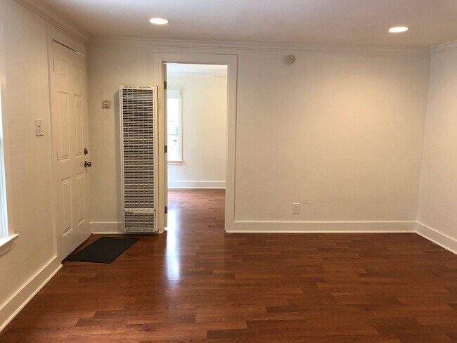 Foto del edificio - 933 10th St