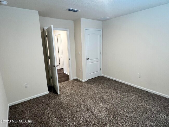 Foto del edificio - 3106 Lawton Pl