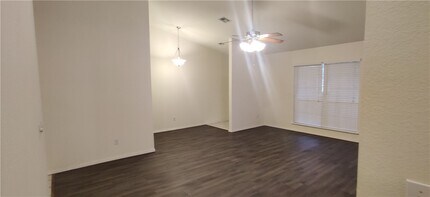 Building Photo - 3362 Brian St