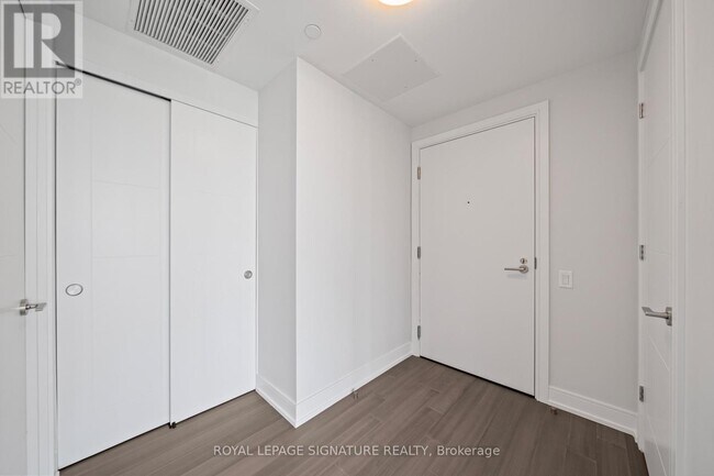 Photo du bâtiment - 664-1664 Spadina Ave.
