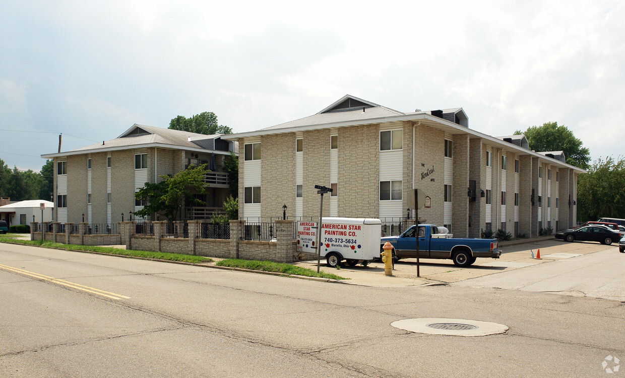 Building Photo - Stonecrest Apartments