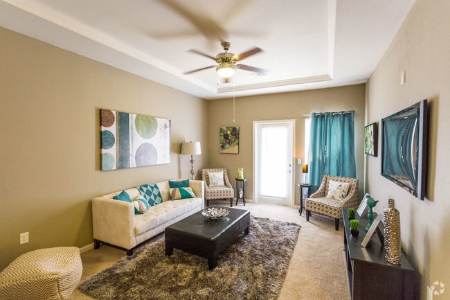 Interior Photo - Reserve at Oakleigh