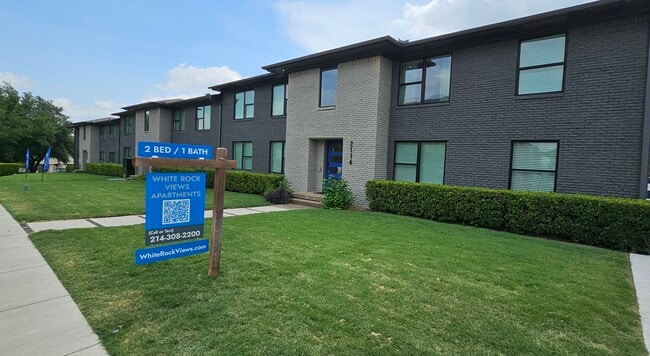 Building Photo - White Rock Views Apartments