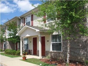 Building Photo - 1820 Shay-Lin Ct