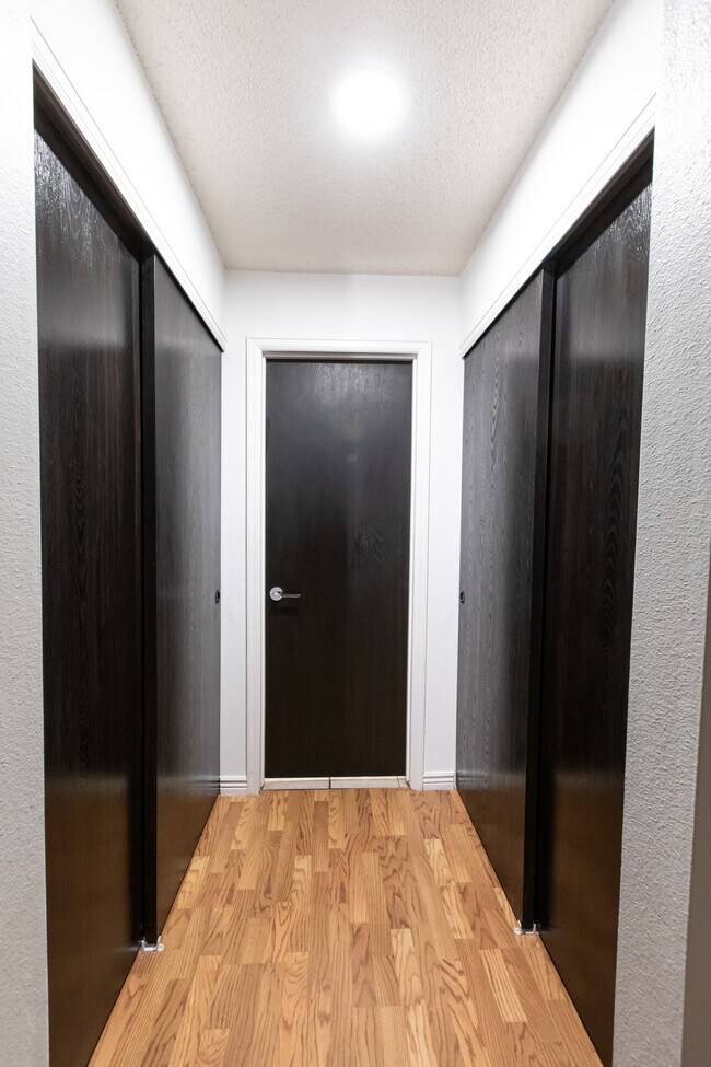Closet Hall - 8843 Colorado Blvd