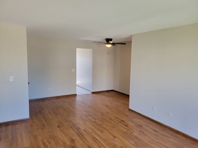 Building Photo - 1257 Harding Ave