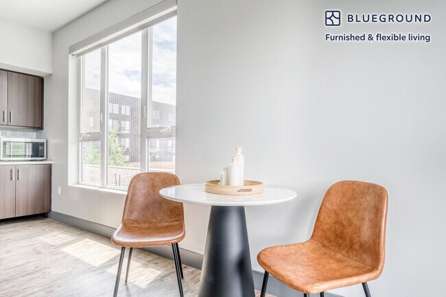 Foto del edificio - 3885 Tennyson St