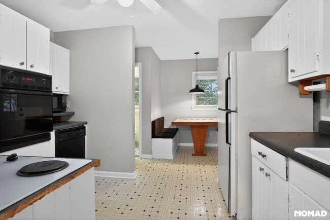 Foto del edificio - 2644 Pineland Ave