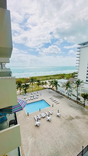 Building Photo - 9273 Collins Ave