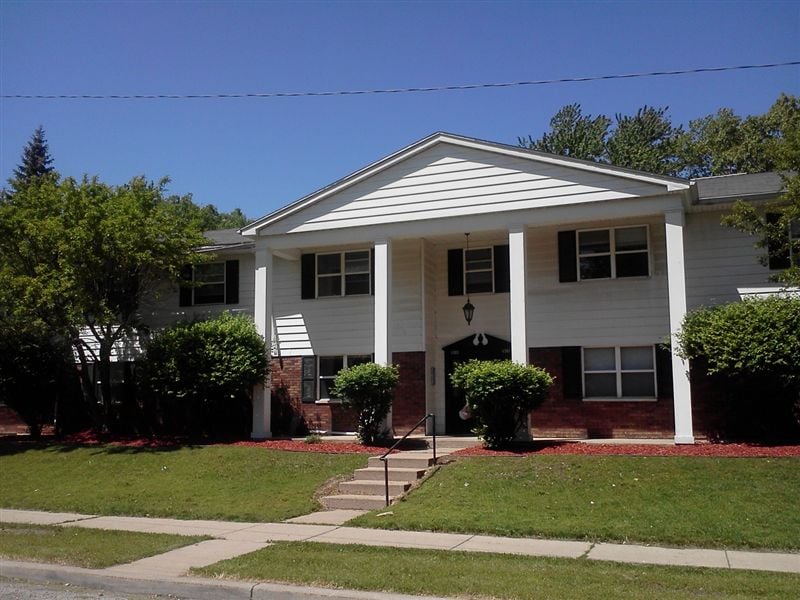1313 Kinyon St, South Bend, IN 46616 Room for Rent in South Bend, IN