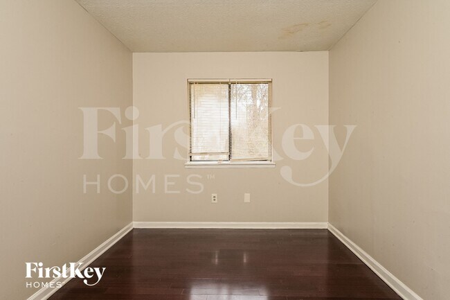 Foto del edificio - 2211 Cherokee Valley Cir