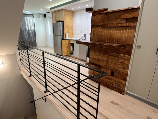 Building Photo - 2019 S Beechwood St