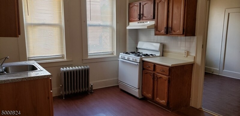Foto del edificio - 1709 S Wood Ave