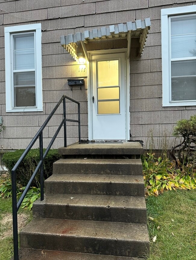 Photo - 111 S 14th St House