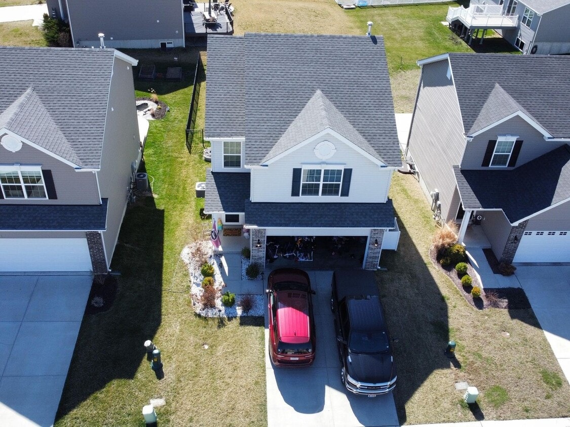 Building Photo - 3 Bedroom Single Family Home in Saint Charles