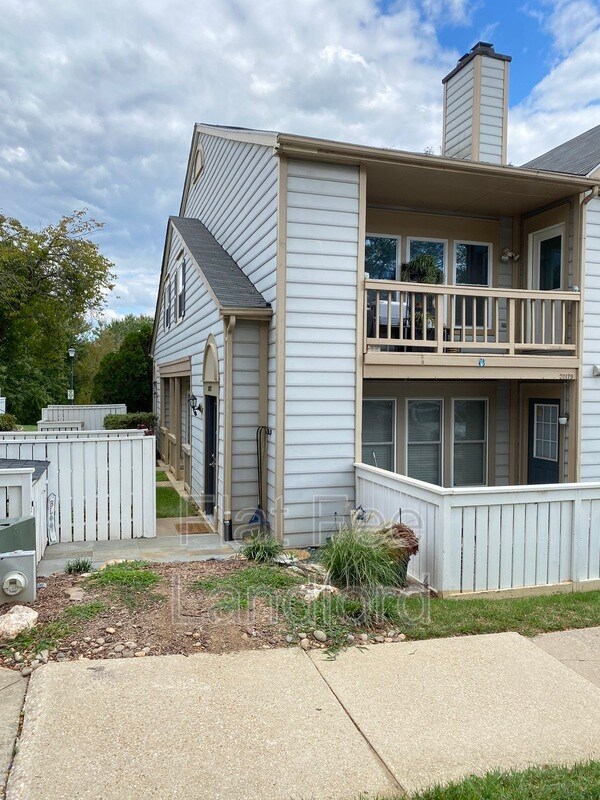 Building Photo - 20177 Locustdale Dr