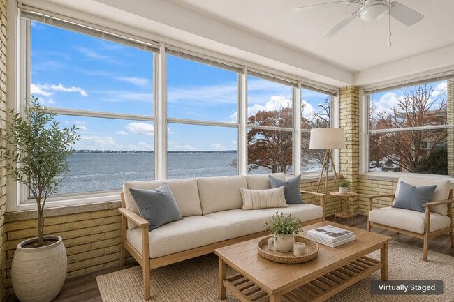 Building Photo - Monona Lakeview