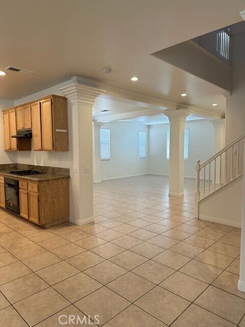 Building Photo - 15616 Bow String St