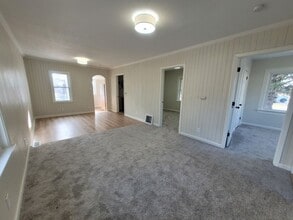 Building Photo - 5716 Ovid Ave