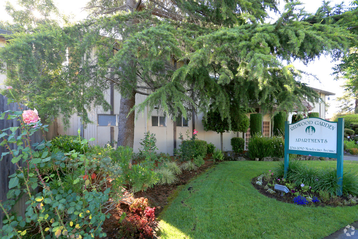 Primary Photo - Redwood Garden Apartments