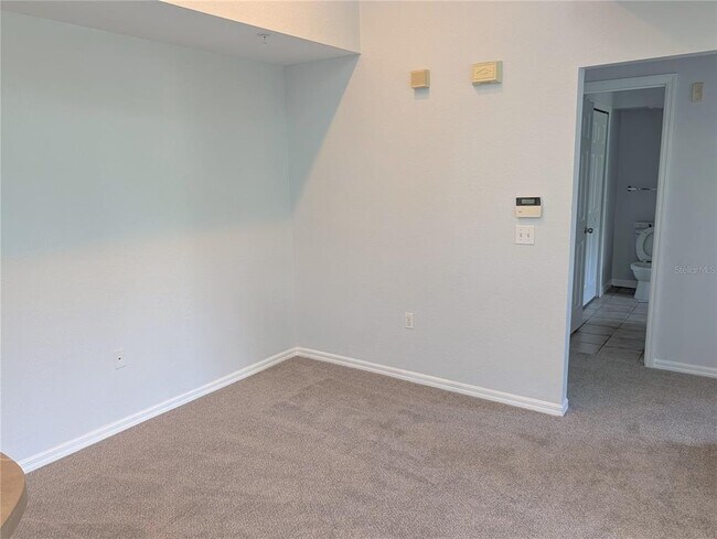 Foto del edificio - 5581 Rosehill Rd