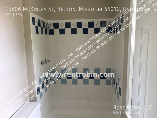 Building Photo - RAISED 3+ BEDROOM, 2.5 BATH RANCH!  GOING!...