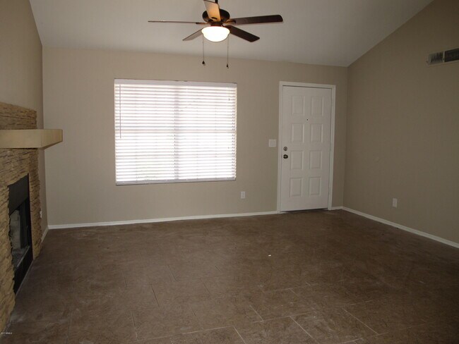 Foto del edificio - 4557 W Kimberly Way