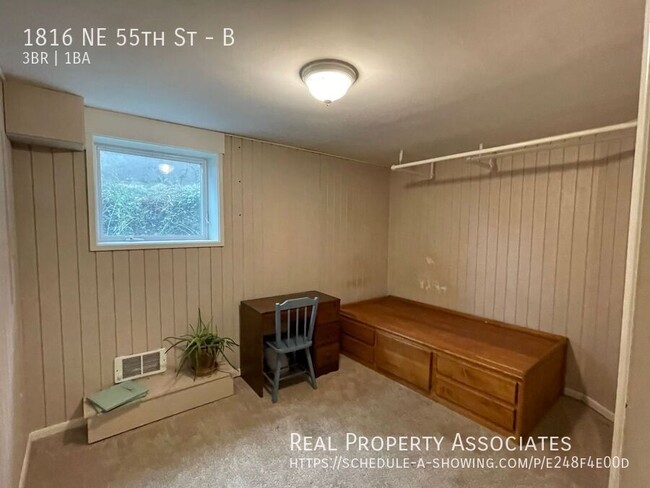 Foto del edificio - 1816 NE 55th St