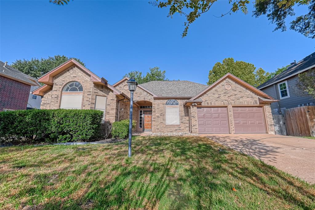 Foto principal - 9803 Knights Dr